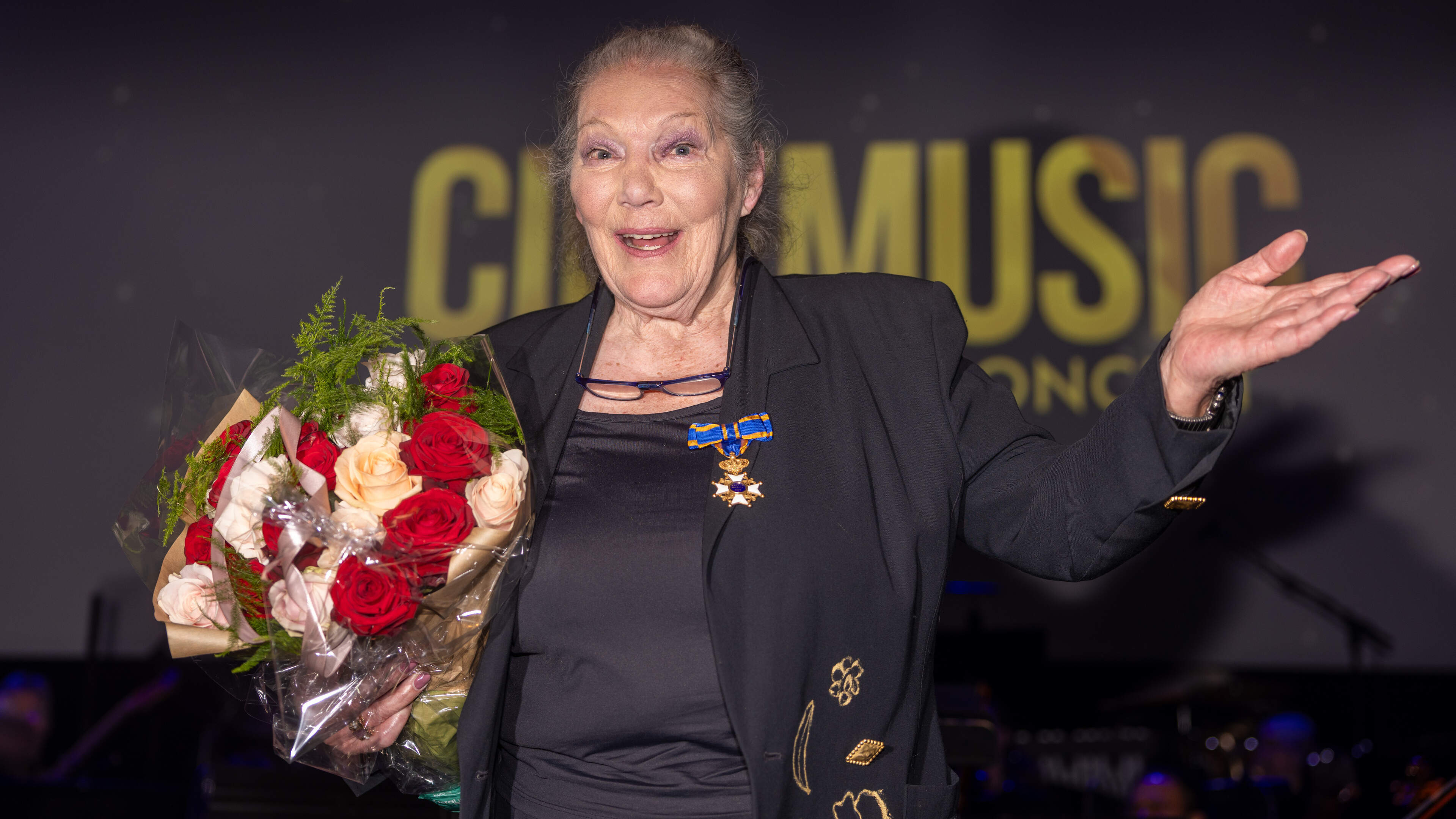 Onderscheiden Willeke van Ammelrooy (82) nam geen blad voor de mond op uitblinkerslunch over Máxima: ’Moet ik gewoon kunnen zeggen’